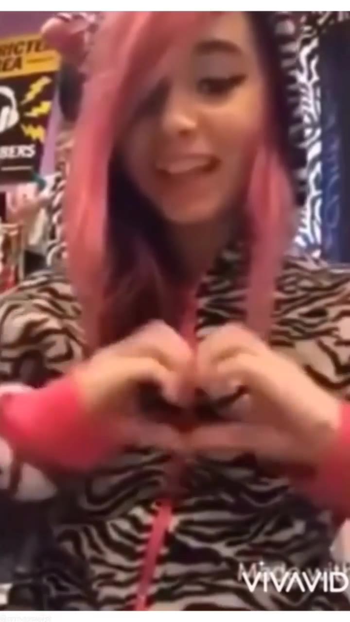 Heart Hands
