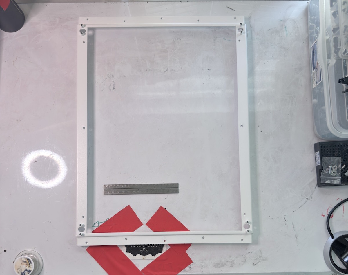 Full-Window Side Frame